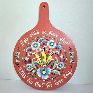 Vintage Berggren Norwegian Wooden Bread Board Rosemaling Folk Art Serving Plaque
